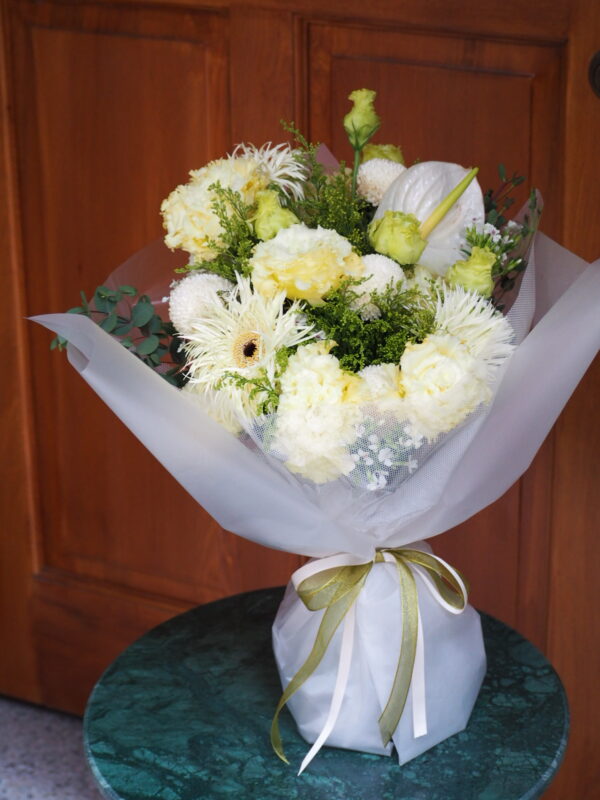 green&white bouquet