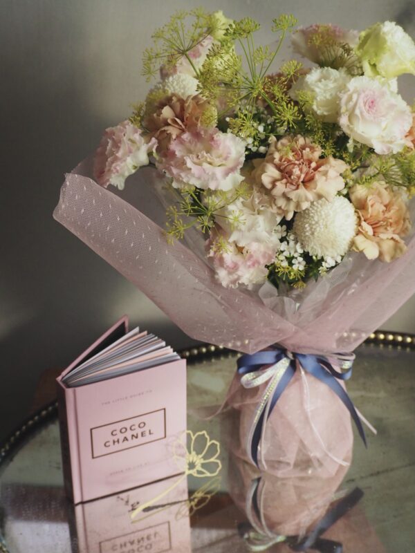 pink girl bouquet